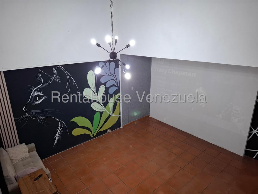 Casa en venta en Trigal Centro Valencia Carabobo Desiree Castillo Rentahouse 