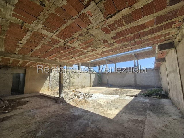 26-16445 Galpón - Local en venta Punto Fijo Falcón