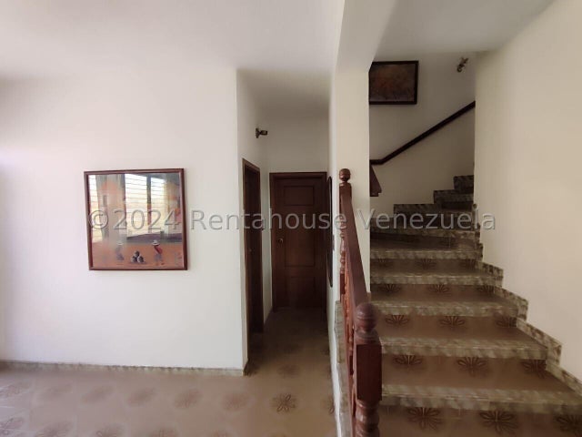 Casa en venta ubicada en trigal norte valencia carabobo cd 24-23629 ELOISA MEJIA