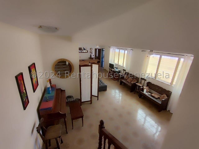 Casa en venta ubicada en trigal norte valencia carabobo cd 24-23629 ELOISA MEJIA