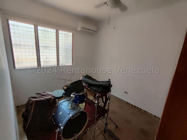 Casa en venta ubicada en trigal norte valencia carabobo cd 24-23629 ELOISA MEJIA