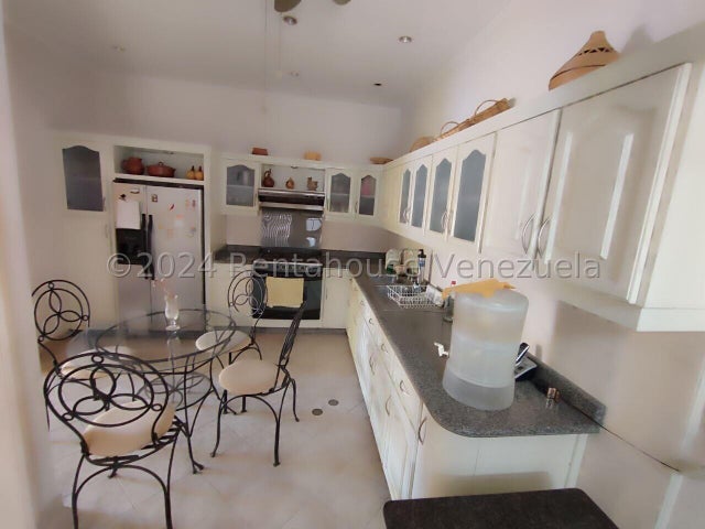 Casa en venta ubicada en trigal norte valencia carabobo cd 24-23629 ELOISA MEJIA