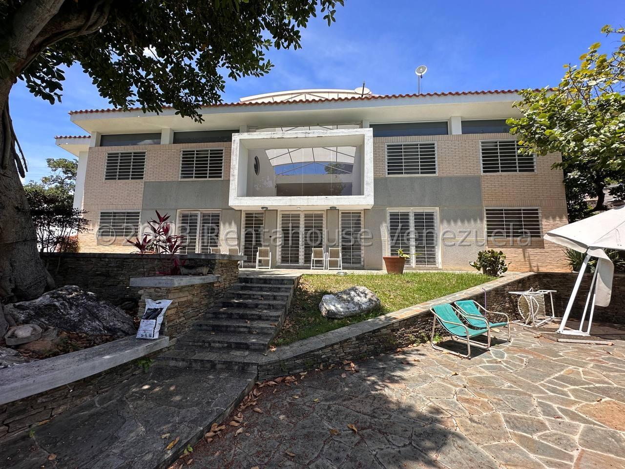 Casa en venta en las Morochas San Diego Carabobo Desiree Castillo Rentahouse 26-8714
