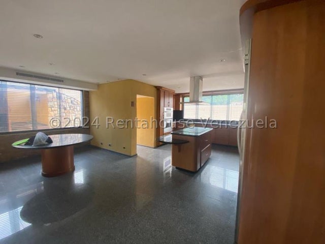 Las chimeneas Casa en venta Ubicada en Valencia Carabobo codigo 24-22617 ELOISA MEJIA