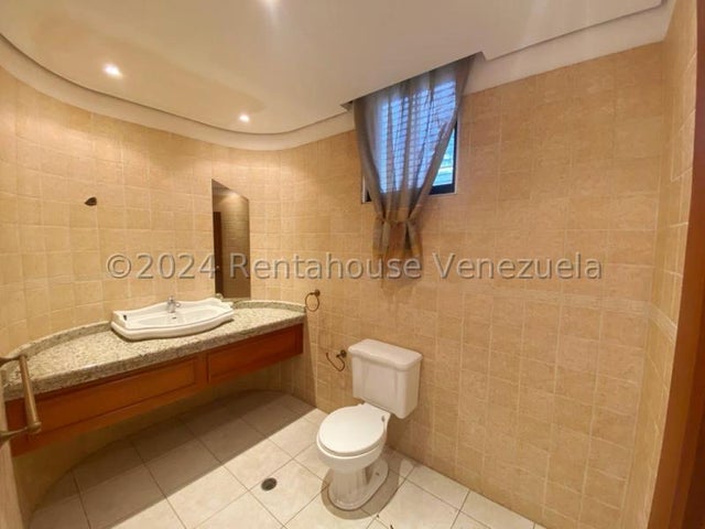 Las chimeneas Casa en venta Ubicada en Valencia Carabobo codigo 24-22617 ELOISA MEJIA