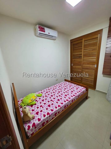 Townhouse de lujo en venta ubicado en flamingo falcon 26-16405 eloisa mejia