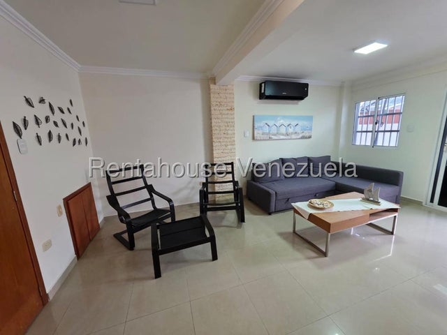 Townhouse de lujo en venta ubicado en flamingo falcon 26-16405 eloisa mejia