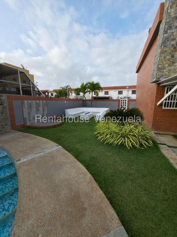 Townhouse de lujo en venta ubicado en flamingo falcon 26-16405 eloisa mejia