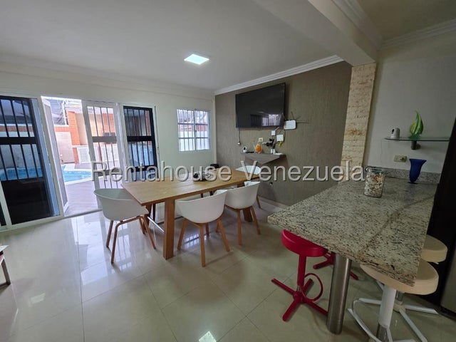Townhouse de lujo en venta ubicado en flamingo falcon 26-16405 eloisa mejia