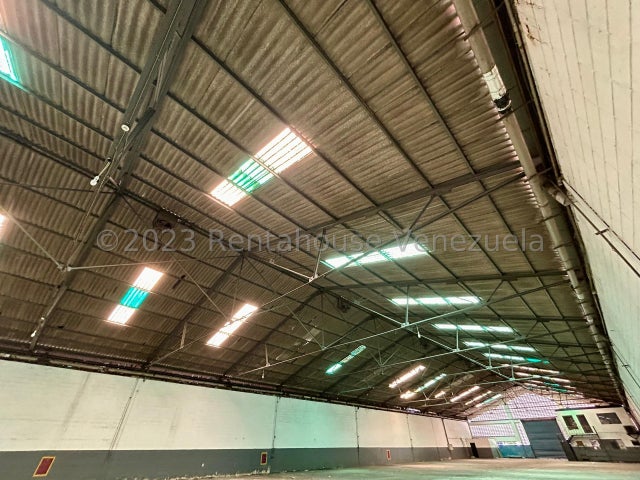 En zona industrial valencia Galpon en venta ubicado en carabobo codigo 24-11124 ELOISA MEJIA