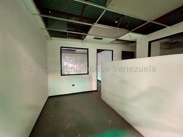 En zona industrial valencia Galpon en venta ubicado en carabobo codigo 24-11124 ELOISA MEJIA