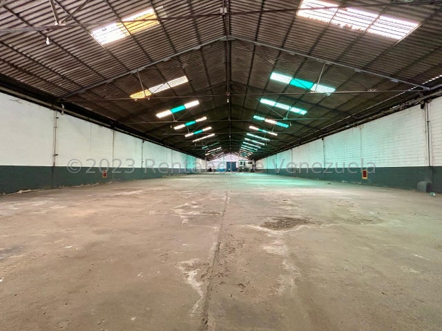 En zona industrial valencia Galpon en venta ubicado en carabobo codigo 24-11124 ELOISA MEJIA
