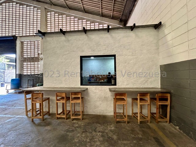 De oportunidad Galpon Comercial en venta ubicado en zona industrial carabobo codigo 24-11132 ELOISA MEJIA
