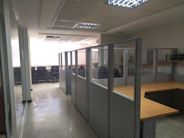 Edifisio en venta ubicado en el centro de valencia carabobo codigo 25-1155 ELOISA MEJIA