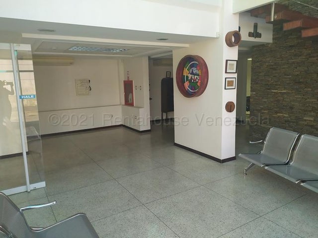 Edifisio en venta ubicado en el centro de valencia carabobo codigo 25-1155 ELOISA MEJIA