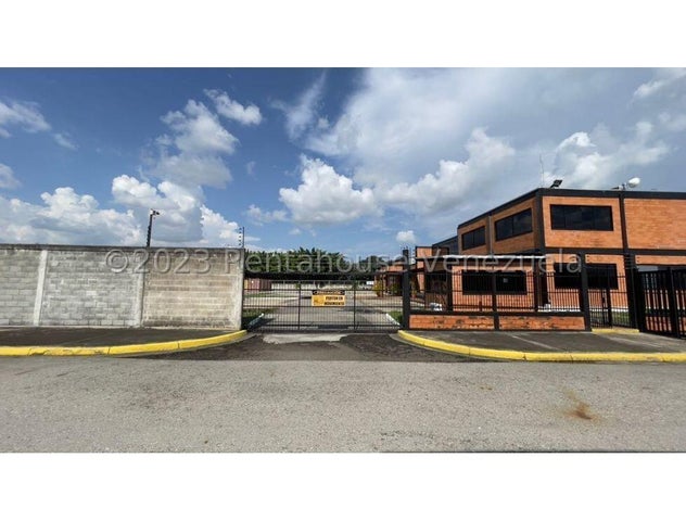 Complejo industrial de oportunidad en venta ubicado en zona industrial valencia carabobo codigo 26-6301 ELOISA MEJIA