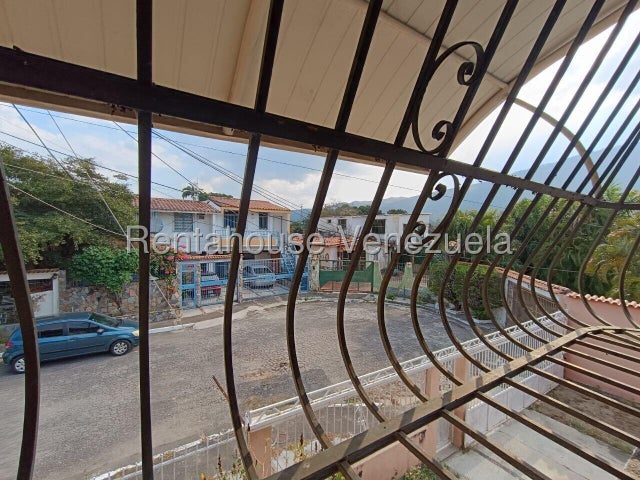 Comoda Csa en venta  en La Campiña Naguanagua Carabobo 26-16097