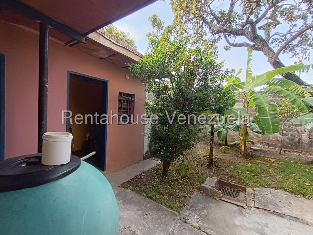 Comoda Csa en venta  en La Campiña Naguanagua Carabobo 26-16097