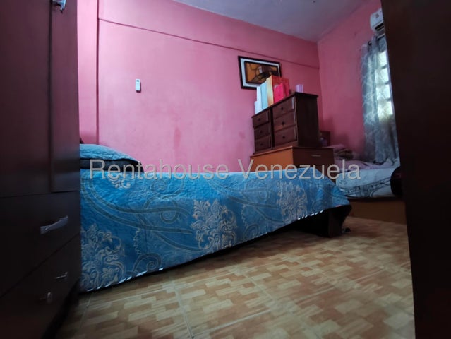 Casa en conjunto privado  en venta en Los Caobos Valencia Carabobo CODIGO 26-15100