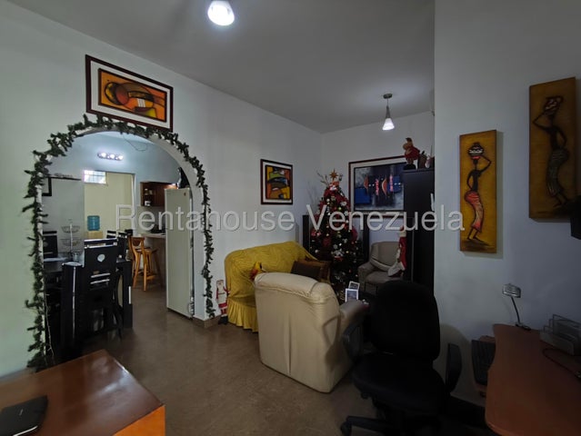Casa en conjunto privado  en venta en Los Caobos Valencia Carabobo CODIGO 26-15100
