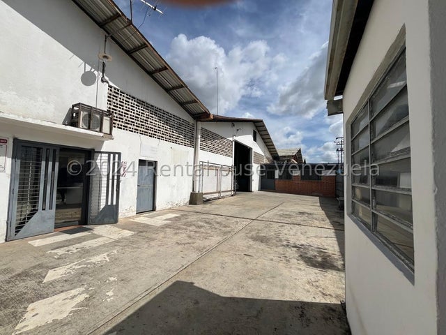 Galpon en venta ubicado en zona industrial valencia carabobo 26-18292 ELOISA MEJIA