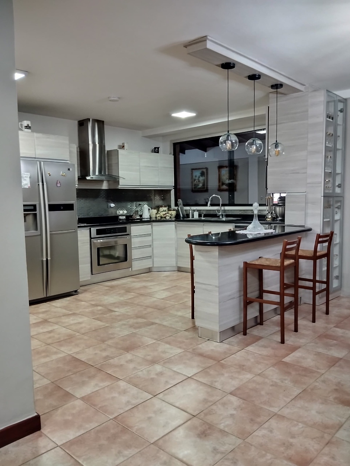 INMOBILIARIA FARRO ALQUILA CASA URBANIZACIÓN SAN MIGUEL PRIMERA ETAPA CONDOMINIO LOS TEPUY