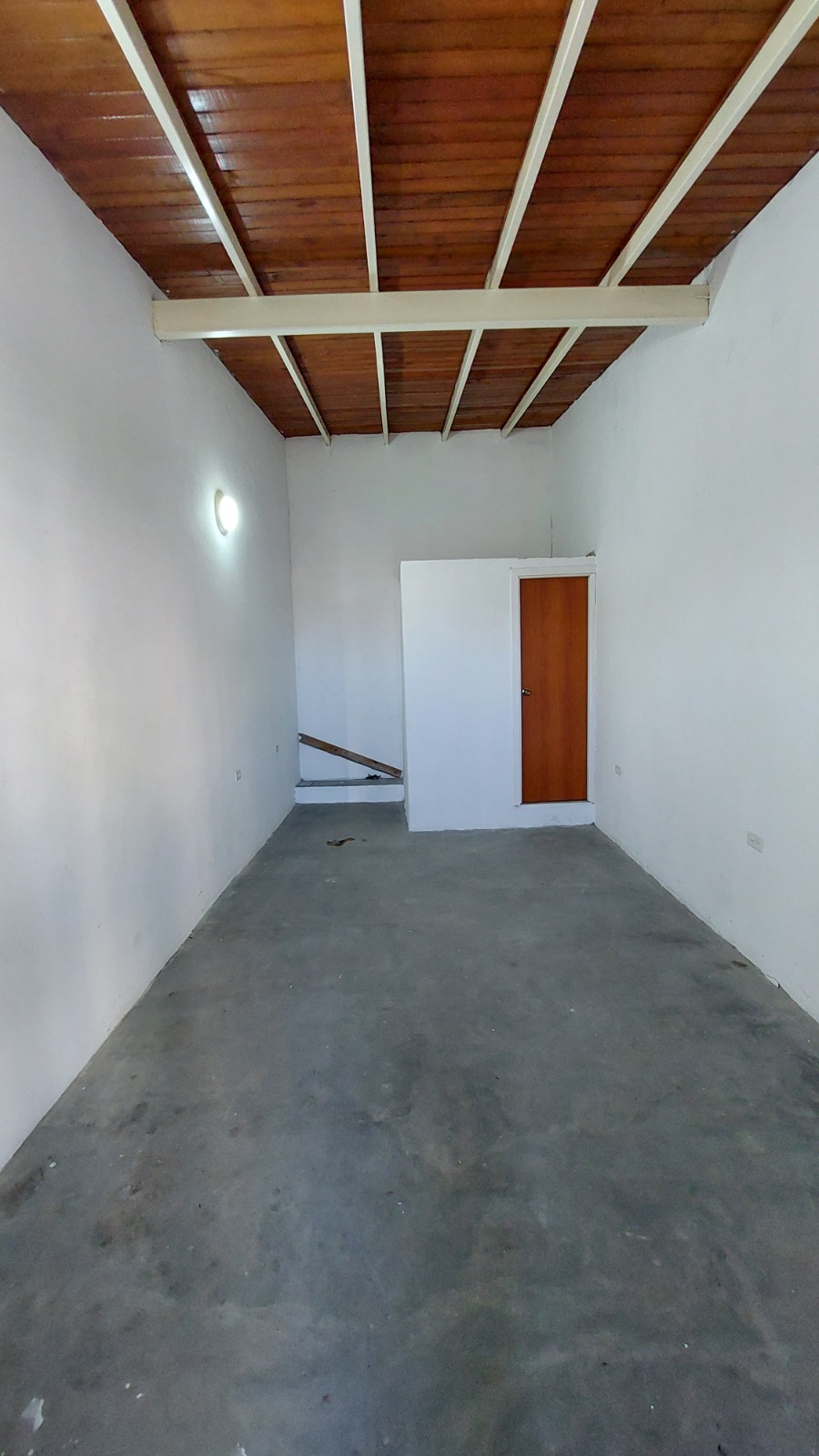 INMOBILIARIA FARRO VENDE 4 LOCALES TIPURO