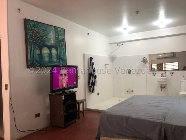 Apartamento en venta ubicado en el parral valencia carabobo codigo 24-17461 ELOISA MEJIA