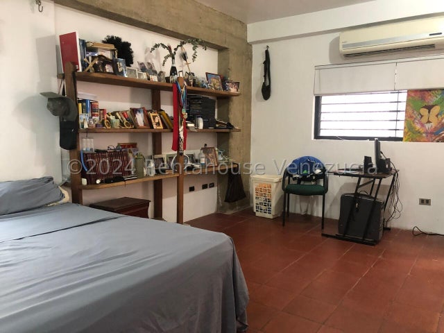 Apartamento en venta ubicado en el parral valencia carabobo codigo 24-17461 ELOISA MEJIA