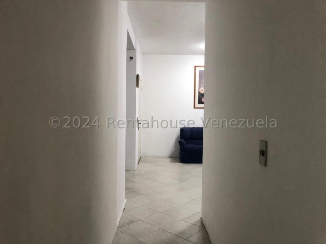 Apartamento en venta ubicado en el parral valencia carabobo codigo 24-17461 ELOISA MEJIA