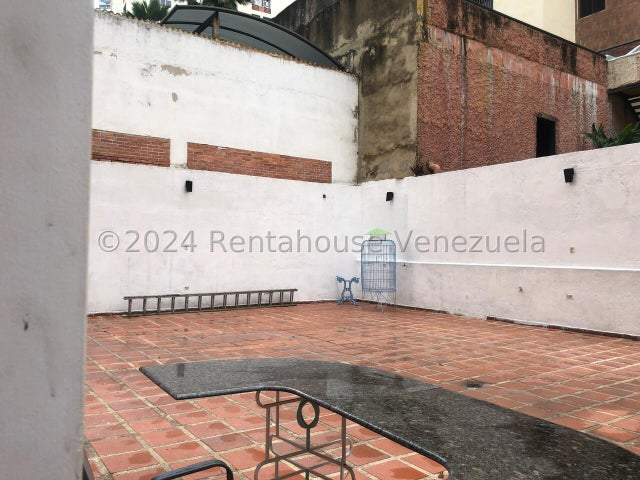 Apartamento en venta ubicado en el parral valencia carabobo codigo 24-17461 ELOISA MEJIA