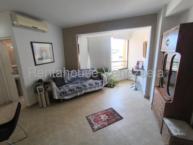 En el parral apartamento en venta ubicado en Valencia codigo 25-17137 ELOISA MEJIA 