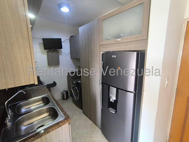 En el parral apartamento en venta ubicado en Valencia codigo 25-17137 ELOISA MEJIA 