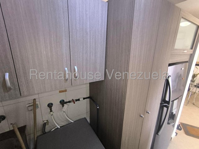 En el parral apartamento en venta ubicado en Valencia codigo 25-17137 ELOISA MEJIA 