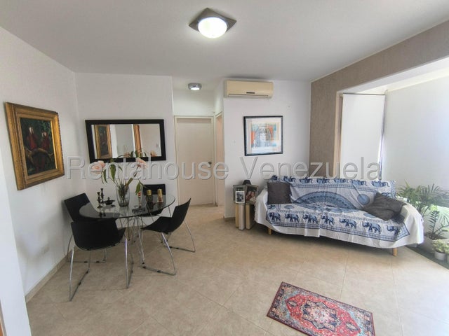 En el parral apartamento en venta ubicado en Valencia codigo 25-17137 ELOISA MEJIA 