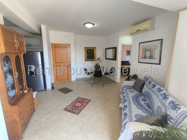 En el parral apartamento en venta ubicado en Valencia codigo 25-17137 ELOISA MEJIA 