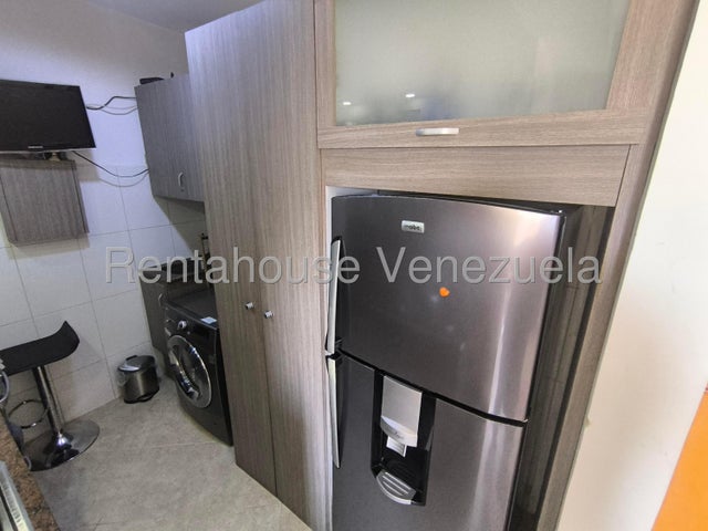 En el parral apartamento en venta ubicado en Valencia codigo 25-17137 ELOISA MEJIA 