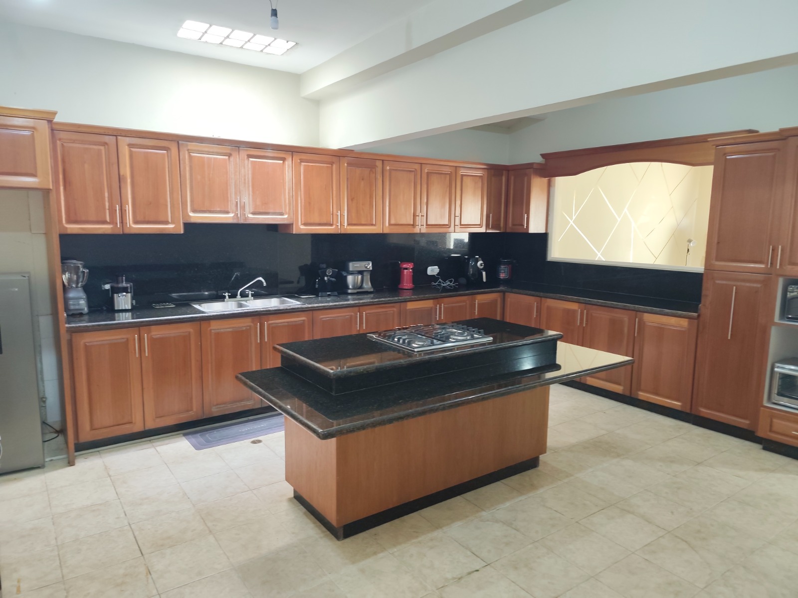 INMOBILIARIA FARRO VENDE CASA PARQUE RESIDENCIAL MARIAN SECTOR TIPURO