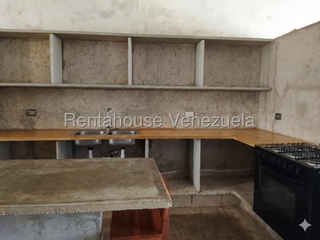 26-18700 CASA EN VENTA EN OBRA GRIS EN SANTA ANA NAGUANAGUA