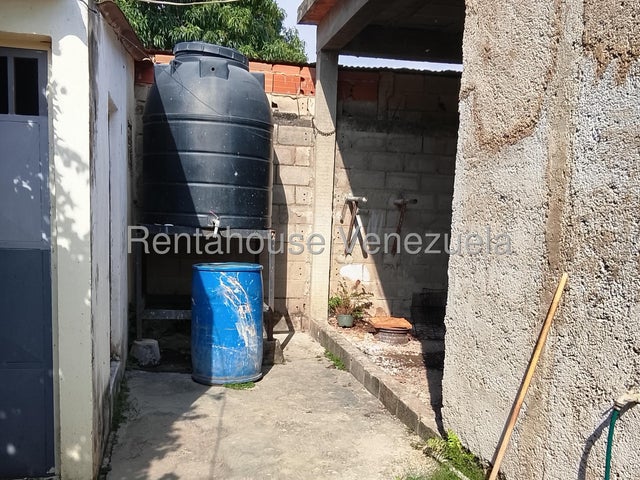 26-18700 CASA EN VENTA EN OBRA GRIS EN SANTA ANA NAGUANAGUA