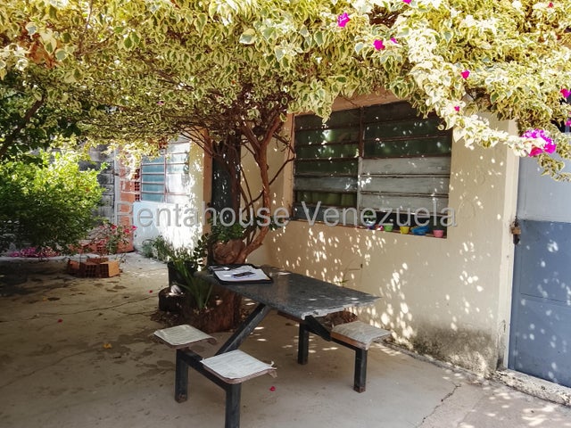 26-18700 CASA EN VENTA EN OBRA GRIS EN SANTA ANA NAGUANAGUA