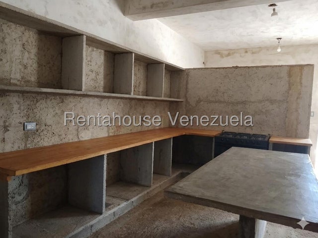 26-18700 CASA EN VENTA EN OBRA GRIS EN SANTA ANA NAGUANAGUA