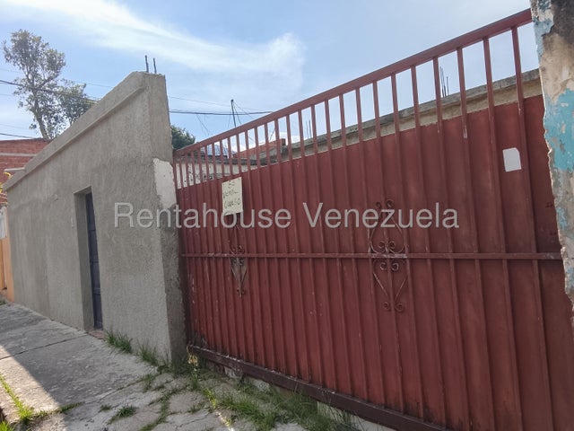 26-18700 CASA EN VENTA EN OBRA GRIS EN SANTA ANA NAGUANAGUA
