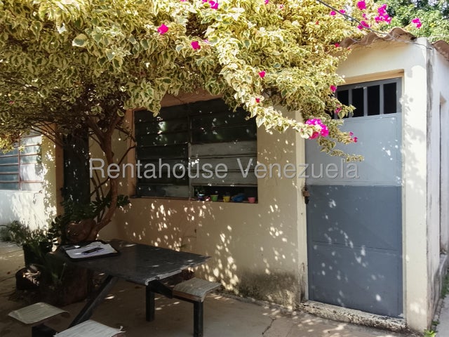 26-18700 CASA EN VENTA EN OBRA GRIS EN SANTA ANA NAGUANAGUA