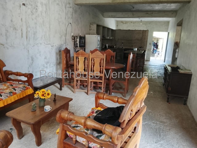 26-18700 CASA EN VENTA EN OBRA GRIS EN SANTA ANA NAGUANAGUA