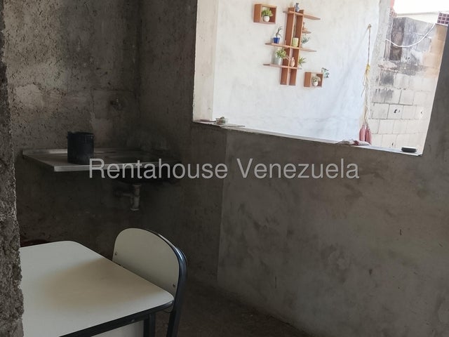 26-18700 CASA EN VENTA EN OBRA GRIS EN SANTA ANA NAGUANAGUA