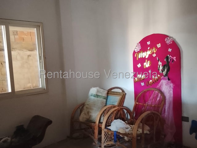 26-18700 CASA EN VENTA EN OBRA GRIS EN SANTA ANA NAGUANAGUA