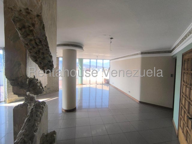 En el Bosque Apartamento con planta electrica en venta Ubicado en Valencia Carabobo Codigo 24-24518 ELOISA MEJIA
