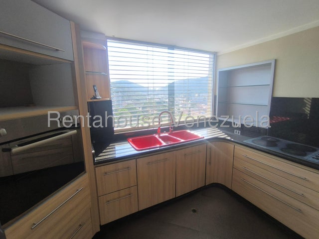 En el Bosque Apartamento con planta electrica en venta Ubicado en Valencia Carabobo Codigo 24-24518 ELOISA MEJIA