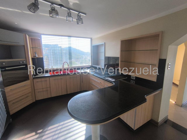 En el Bosque Apartamento con planta electrica en venta Ubicado en Valencia Carabobo Codigo 24-24518 ELOISA MEJIA